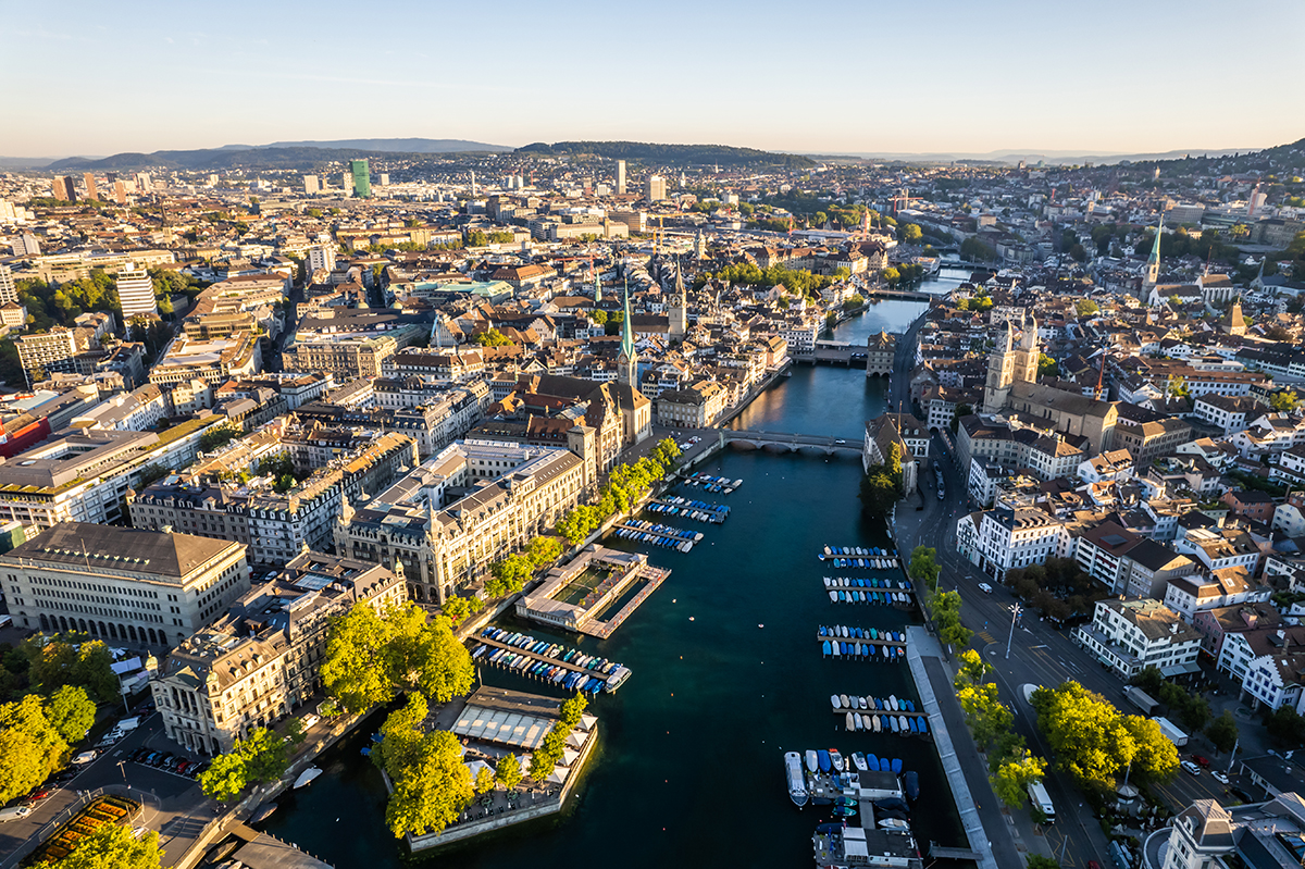 Zurich Switzerland - Beautiful financial capital with pristine lakes and Alpine backdrop